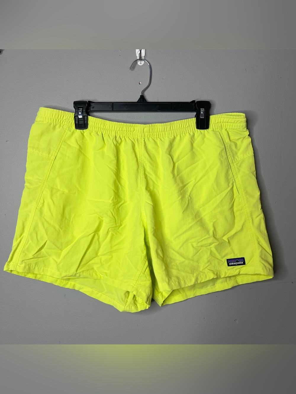 Patagonia Women's Bright Neon Yellow Nylon Athletic Shorts Size Large